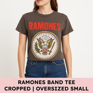 Ramones Graphic Band Tee 100% Cotton Vintage Rock T-Shirt Punk Unisex Small Grey